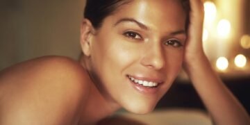 Combatting Oily Skin: Your 2025 Step-by-Step Guide - Cover Image