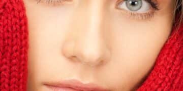 False Eyelash Application: Your 2025 Beginner's Guide - Cover Image